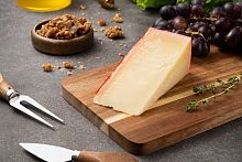 Сыр Пармезан 1кг Собст. пр-ва 40%