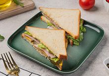 Сэндвич с ветчиной 200г